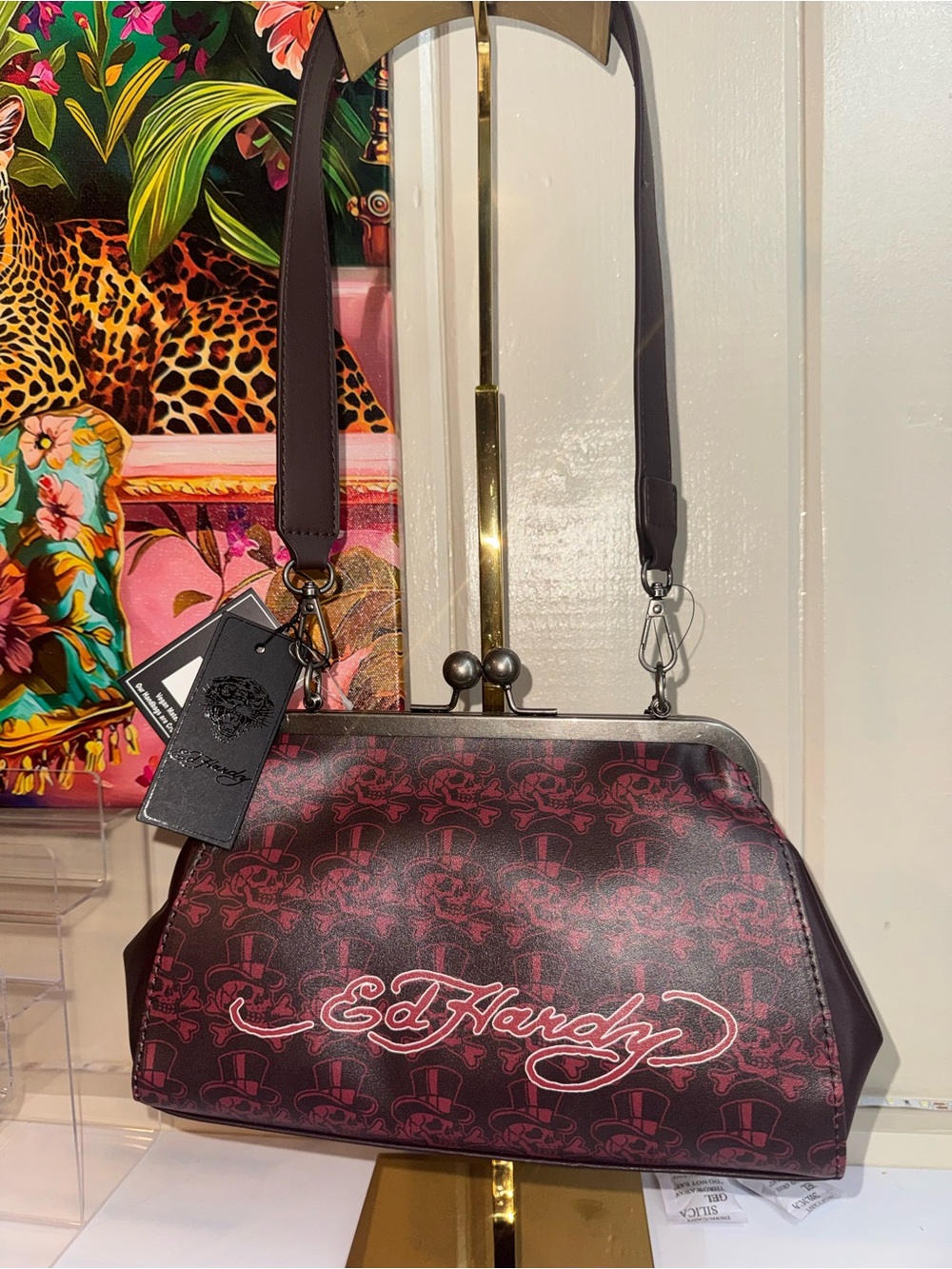 Ed Hardy Burgundy Signature Tiger Logo Kiss Lock Shoulder Bag - STYLISH - Picture 3 of 5